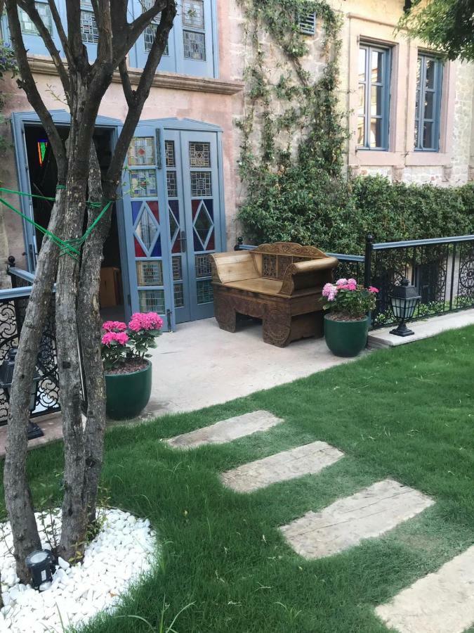 Hotel Ziyabey Konagi Ayvalı Esterno foto